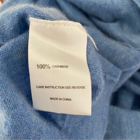 Ann Mashburn Cashmere Blue turtleneck thin slim sweater size small - Picture 6 of 7